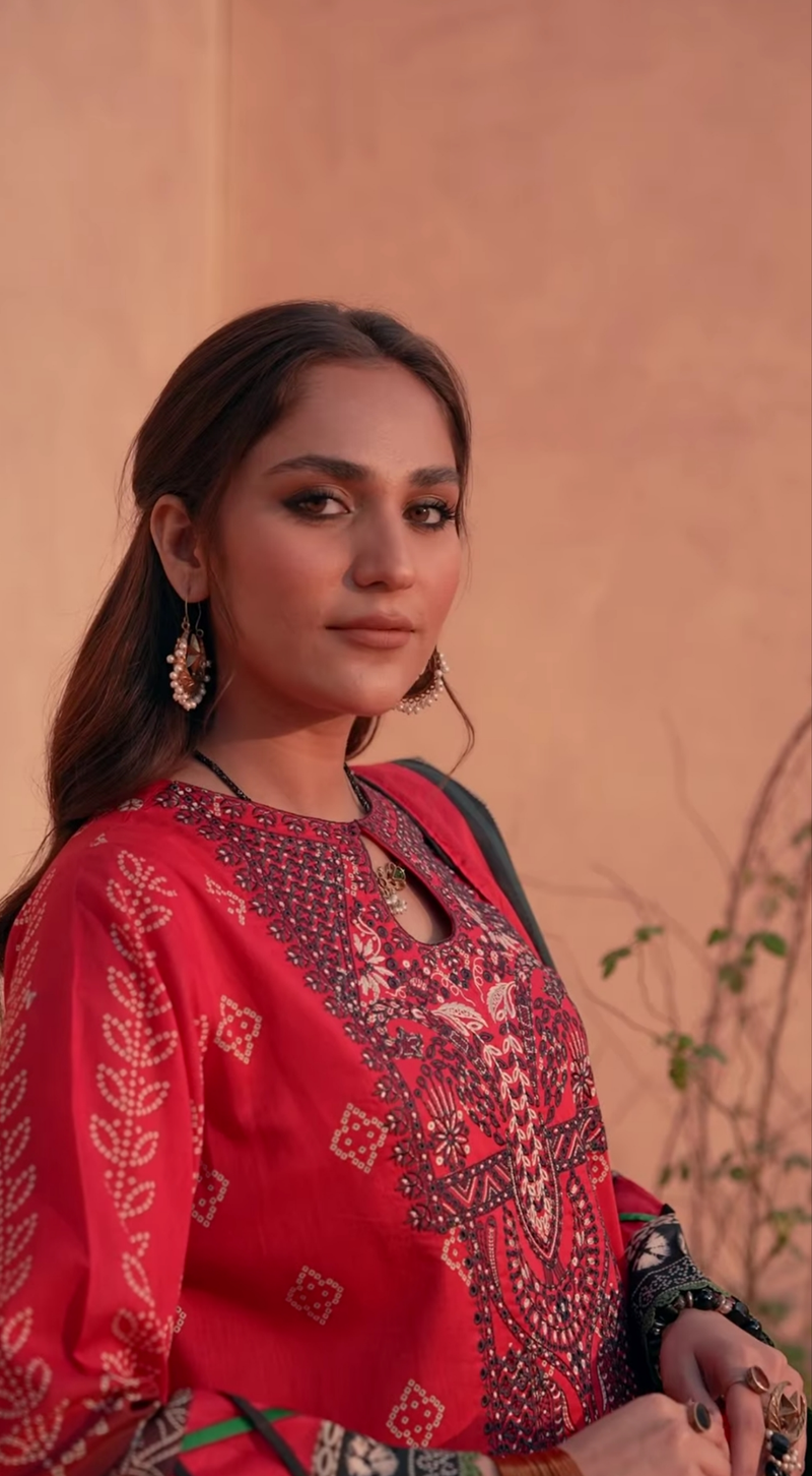 MAHROKH | GUl-E-RANG EMBROIDERED LAWN'25